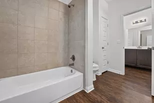 8013 Turnberry Ln, Austin, TX 78744 - Photo 15