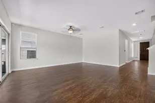 8013 Turnberry Ln, Austin, TX 78744 - Photo 13