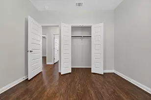 8013 Turnberry Ln, Austin, TX 78744 - Photo 19