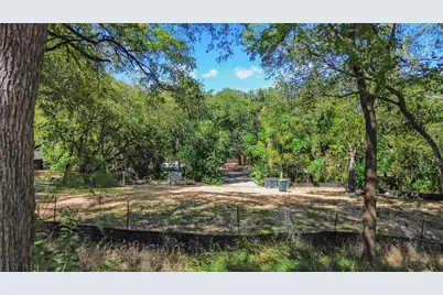 613 Rock Park Drive, Austin, TX 78746 - Photo 9