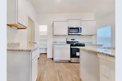 419 Sickle Loop, Uhland, TX 78640 - Photo 5