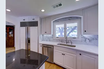 903 Vanguard Street, Lakeway, TX 78734 - Photo 31