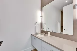 1118 W 7th St, Austin, TX 78703 - Photo 13