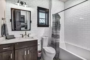 19404 Bold Venture Dr, Spicewood, TX 78669 - Photo 23