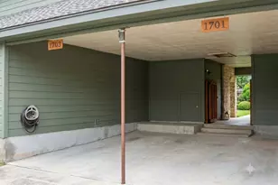 1703 Horseshoe Cir, Round Rock, TX 78681 - Photo 11