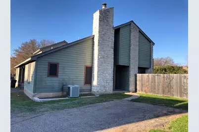 1703 Horseshoe Circle, Round Rock, TX 78681 - Photo 3