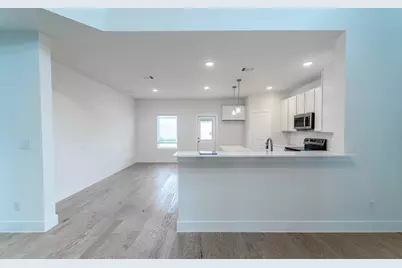 117 Cougar Hill Drive, Jarrell, TX 76537 - Photo 5