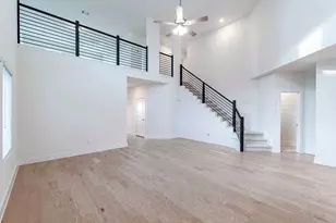 117 Cougar Hl Dr, Jarrell, TX 76537 - Photo 3