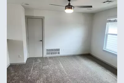 112 New Hampton Way, San Marcos, TX 78666 - Photo 9