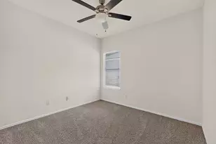 11607 Lapoynor St, Manor, TX 78653 - Photo 13