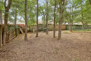 12202 Dundee Dr, Austin, TX 78759 - Photo 19