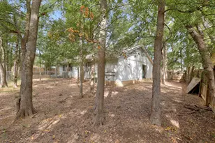 12202 Dundee Dr, Austin, TX 78759 - Photo 21