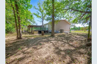 142 Hidden Oaks Loop, Elgin, TX 78621 - Photo 29