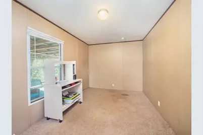 142 Hidden Oaks Loop, Elgin, TX 78621 - Photo 21