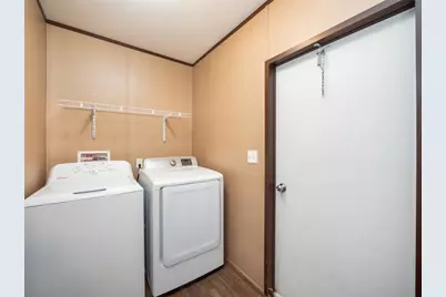 142 Hidden Oaks Loop, Elgin, TX 78621 - Photo 13