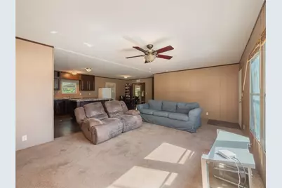 142 Hidden Oaks Loop, Elgin, TX 78621 - Photo 5