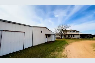 531 Highway 71 W, Smithville, TX 78957 - Photo 25
