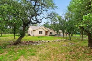 128 Mockingbird Ln, Georgetown, TX 78633 - Photo 3