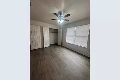 401-B Ave T Avenue T, Marble Falls, TX 78654 - Photo 5