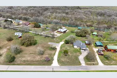 398 Redbird Lane, Kingsbury, TX 78638 - Photo 37