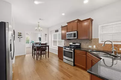 6901 Vail Ridge Street, Austin, TX 78744 - Photo 7