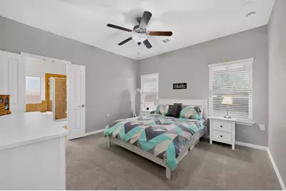 6901 Vail Ridge Street, Austin, TX 78744 - Photo 13
