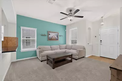 6901 Vail Ridge Street, Austin, TX 78744 - Photo 5