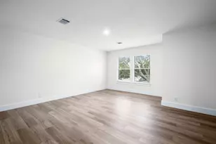 17901 Narsitin Ln, Pflugerville, TX 78660 - Photo 15