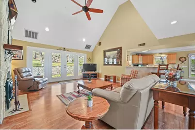 24415 Singleton Bend Road E, Marble Falls, TX 78654 - Photo 15