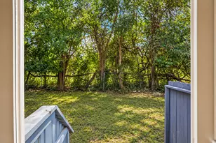 3008 Whisper Oaks Ln, Georgetown, TX 78628 - Photo 21