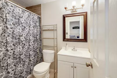 9901 Parliament House Road, Austin, TX 78729 - Photo 15