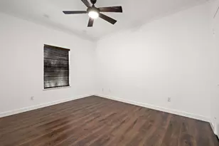 4711 Spicewood Springs Rd, Austin, TX 78759 - Photo 17