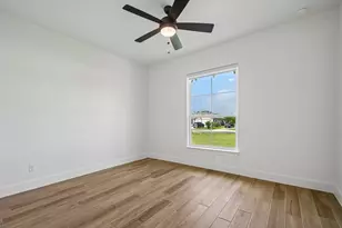 109 Silverado Dr, Bertram, TX 78605 - Photo 15