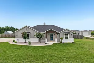 109 Silverado Dr, Bertram, TX 78605 - Photo 1