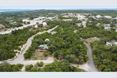 6404 Pokealong Path, Lago Vista, TX 78645 - Photo 39