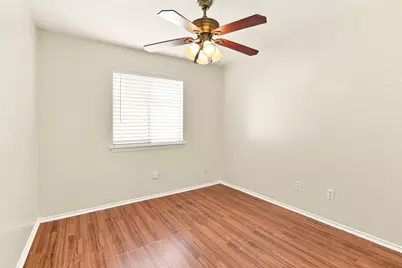 338 Oxford Drive, Kyle, TX 78640 - Photo 17