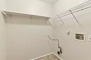 338 Oxford Dr, Kyle, TX 78640 - Photo 19