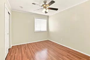 338 Oxford Dr, Kyle, TX 78640 - Photo 15