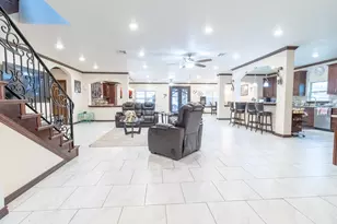 319 Lonesome Dove Dr, Cedar Creek, TX 78612 - Photo 3