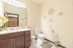 319 Lonesome Dove Dr, Cedar Creek, TX 78612 - Photo 25