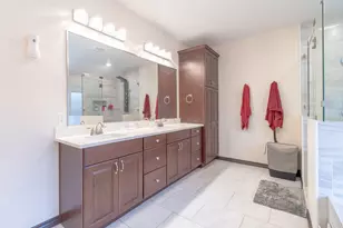 319 Lonesome Dove Dr, Cedar Creek, TX 78612 - Photo 21