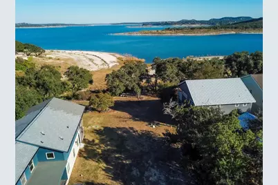 864 Lakebreeze Drive, Canyon Lake, TX 78133 - Photo 13