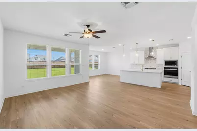 105 Amista Drive, Liberty Hill, TX 78642 - Photo 7