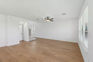 105 Amista Dr, Liberty Hill, TX 78642 - Photo 9