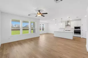 105 Amista Dr, Liberty Hill, TX 78642 - Photo 7
