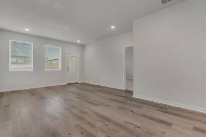 130 Hornet Street, Elgin, TX 78621 - Photo 11