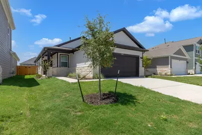 130 Hornet Street, Elgin, TX 78621 - Photo 17