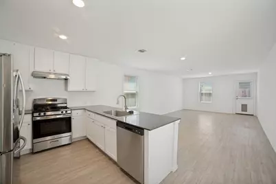 7631 Parish Place, San Antonio, TX 78253 - Photo 5