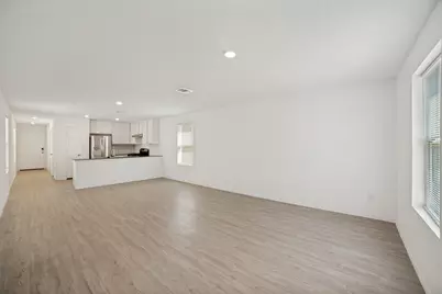 7631 Parish Place, San Antonio, TX 78253 - Photo 3
