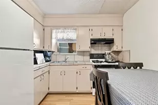 3402 Charles St, Austin, TX 78702 - Photo 17